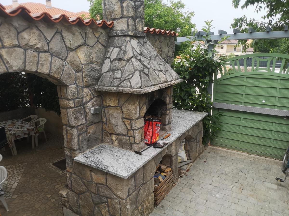 Lavanda Apartments&Studios Pinezići エクステリア 写真