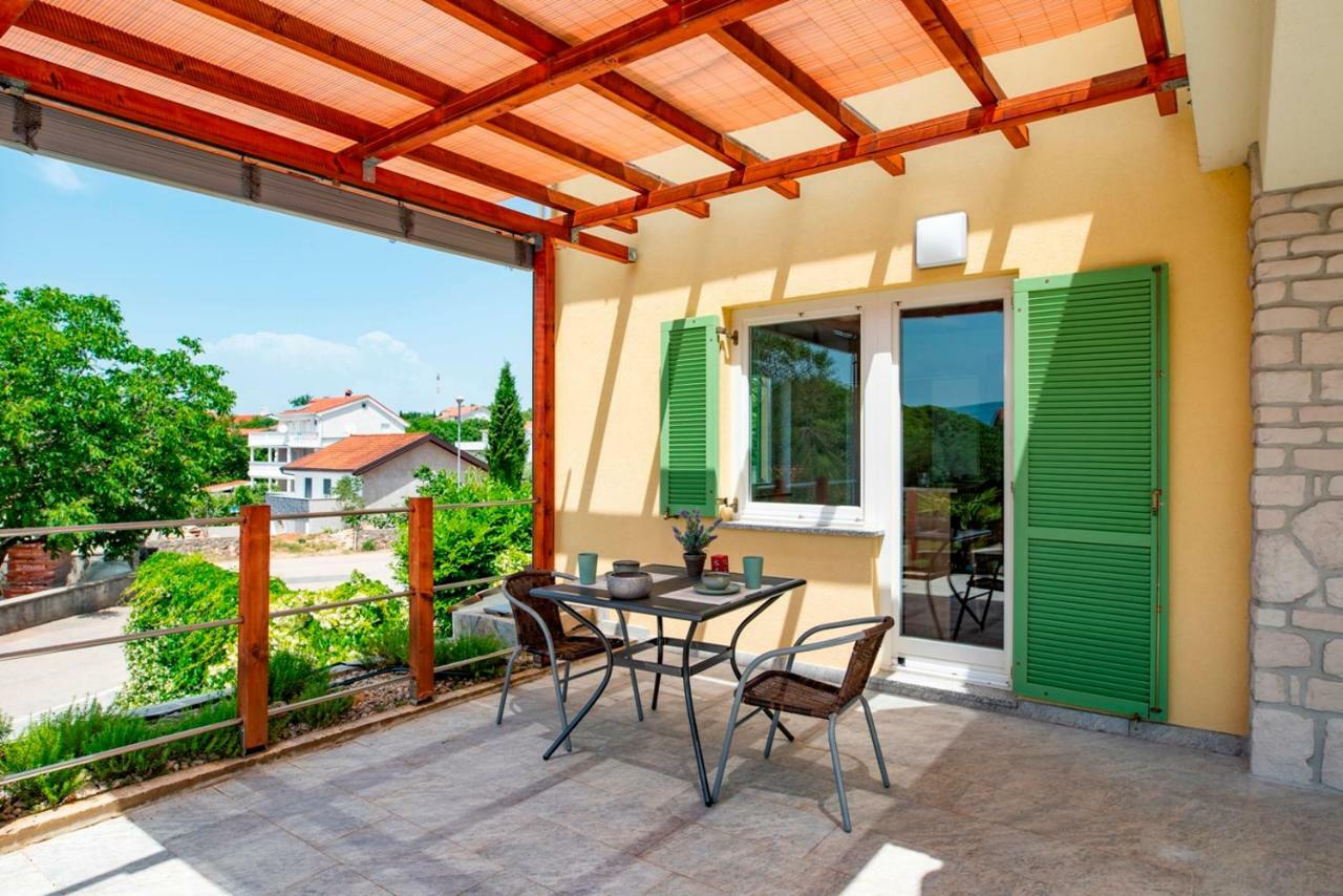 Lavanda Apartments&Studios Pinezići エクステリア 写真