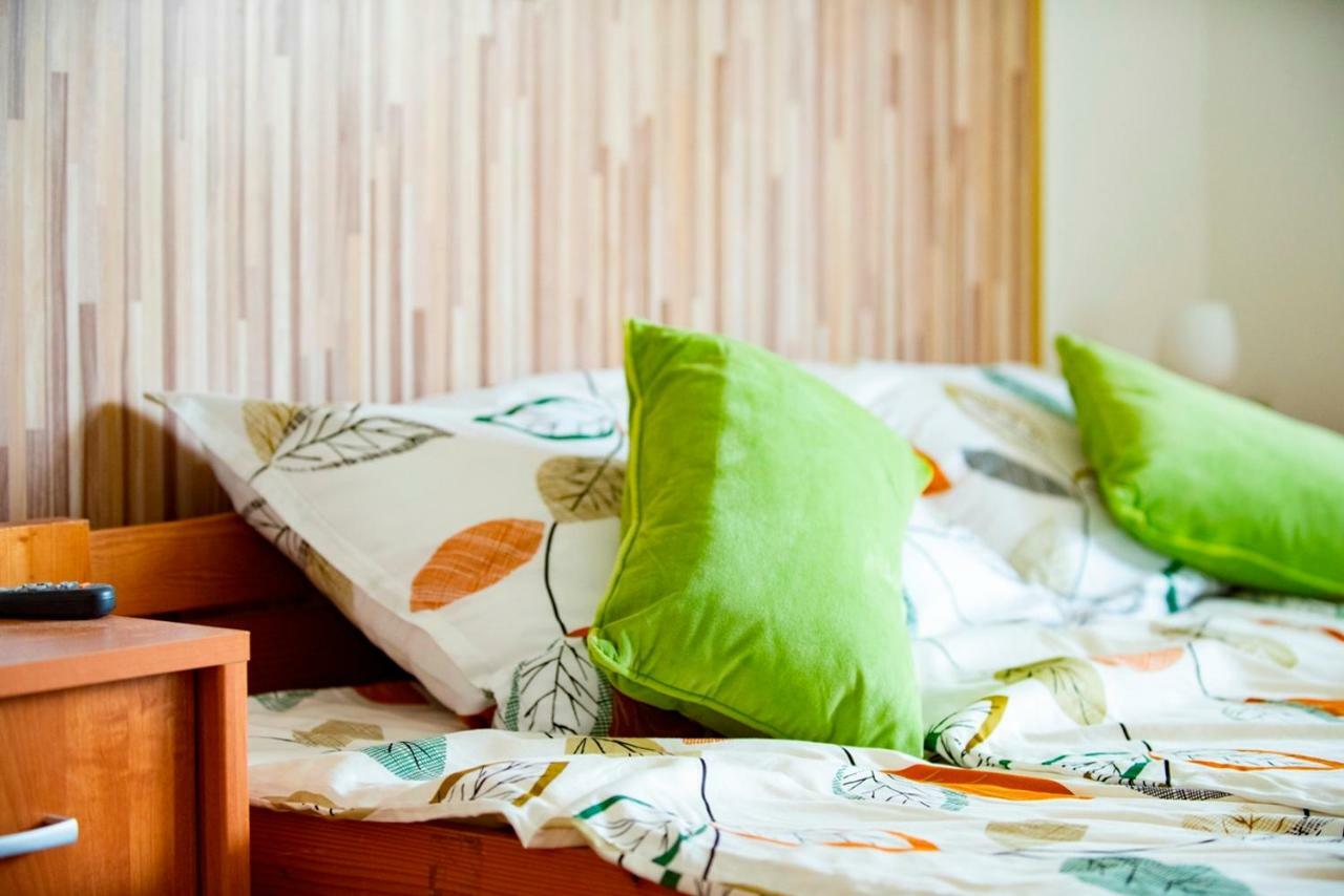 Lavanda Apartments&Studios Pinezići エクステリア 写真