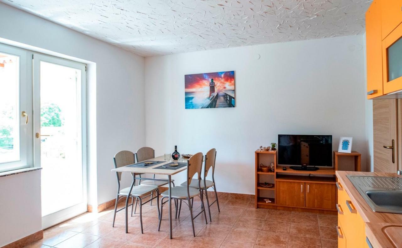 Lavanda Apartments&Studios Pinezići エクステリア 写真