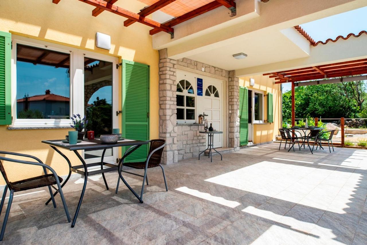 Lavanda Apartments&Studios Pinezići エクステリア 写真